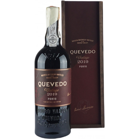 Портвейн "Quevedo Vintage 2019 Porto" 0,75 л 19,5% дер. кор. (Португалія TM "Quevedo")